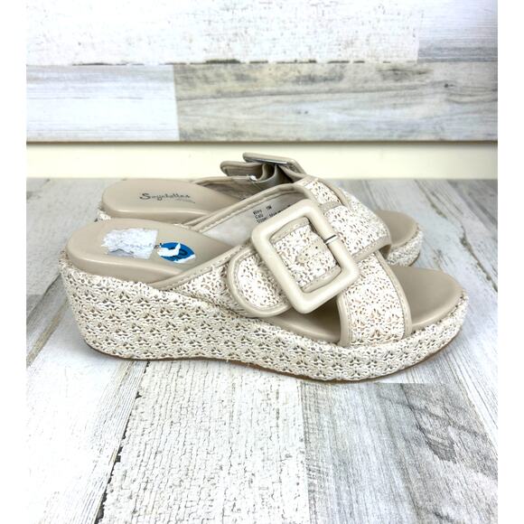 Seychelles Women’s 10 Beige Slip-On Platform Faux Leather Buckle Wedge Sandals - Picture 5 of 9